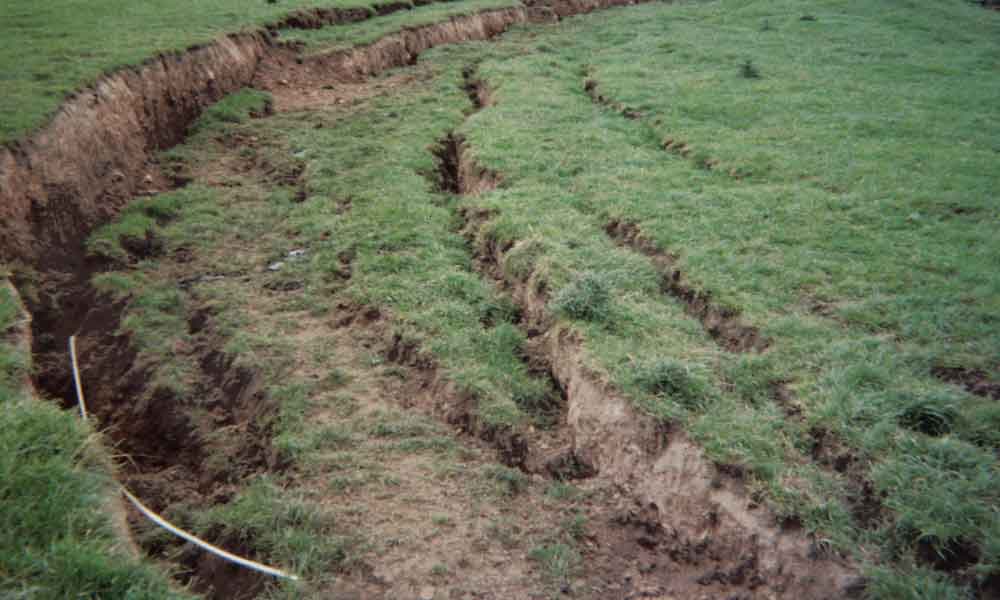 collapsed brine well cavities